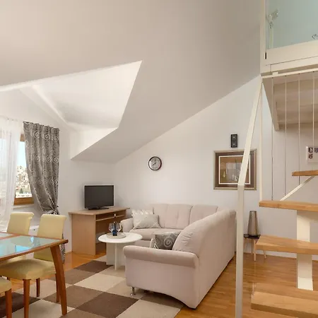 Bed & Breakfast Znjan - Sea View Split